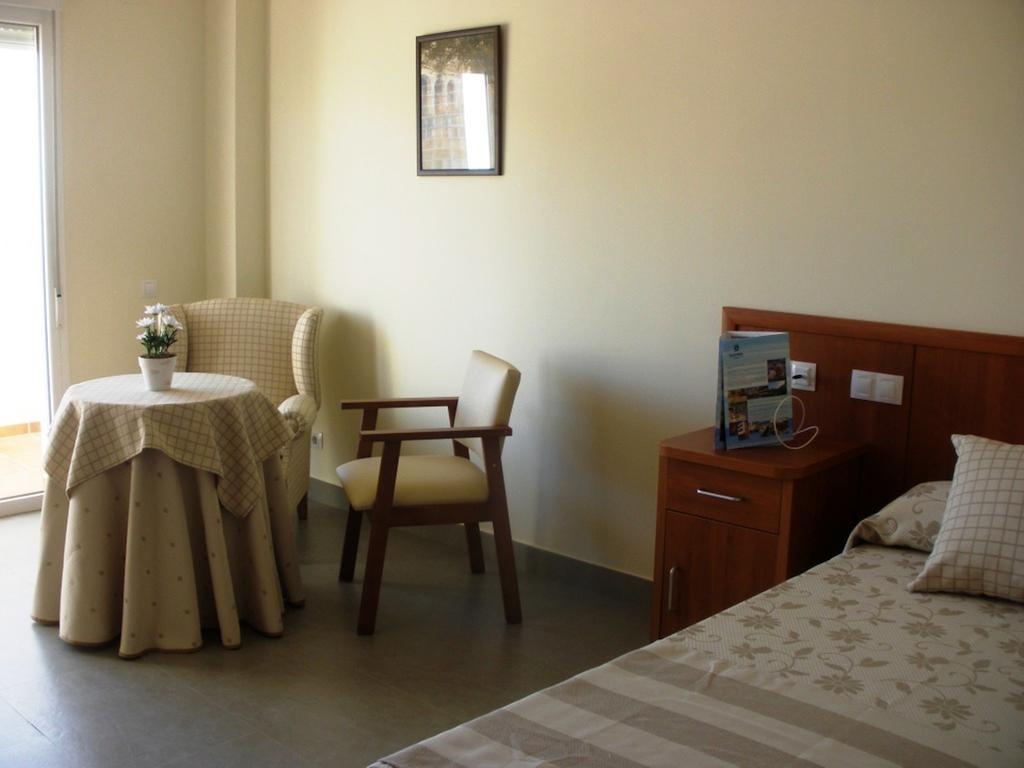Ballesol Costablanca Senior Resort Mayores De 55 Anos Cala de Finestrat Bilik gambar